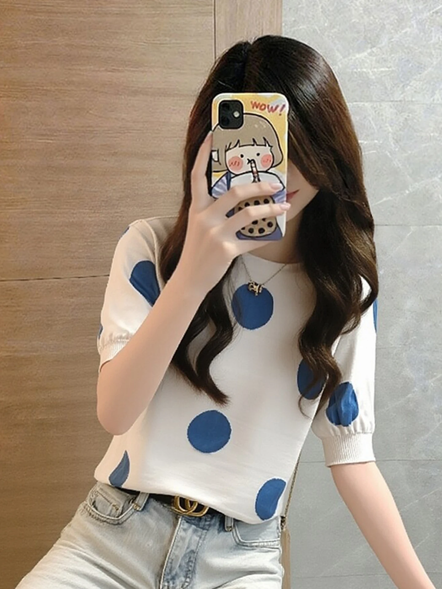 

Chic Polka Dot Split Color Shirt Elegant Slim Fit Shoulder T-Shirt Versatile Trendy Top Korean Style Commute Fashion Spring 2026