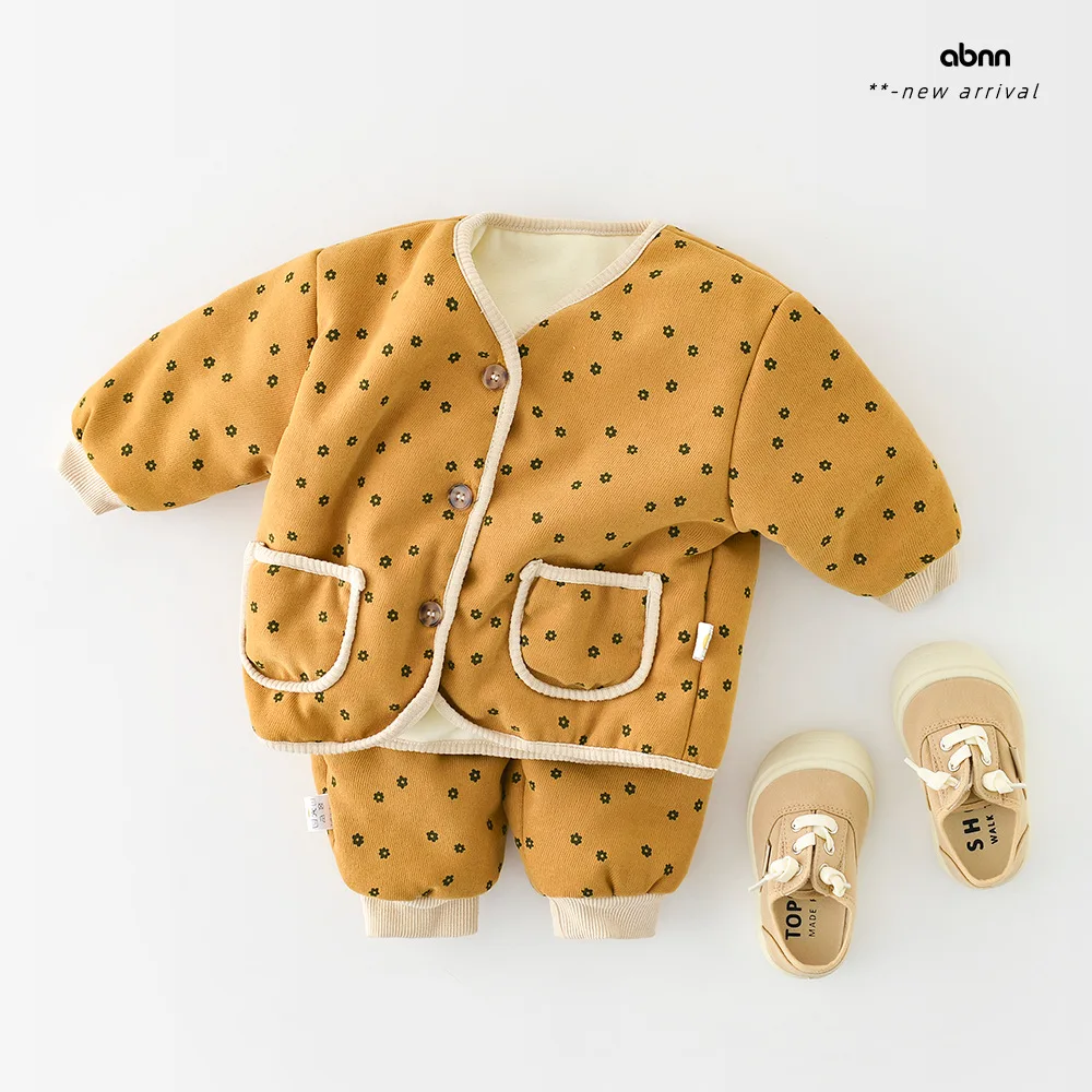 2024 Winter New Baby Warm Clothes Set Cute Leopard Floral Coat + Pants 2pcs Suit Vintage Baby Girl Outfits Infant Jacket Set