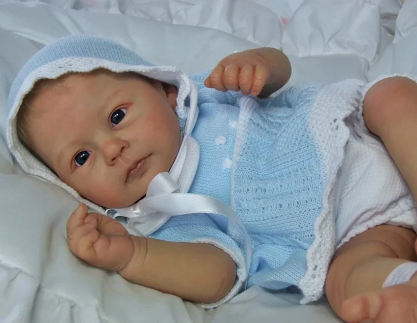 New arrival 20inch Candy Reborn Doll kit Unfinished Unpainted Blank DIY Doll Parts With Cloth Body And Eyes Sweet Baby