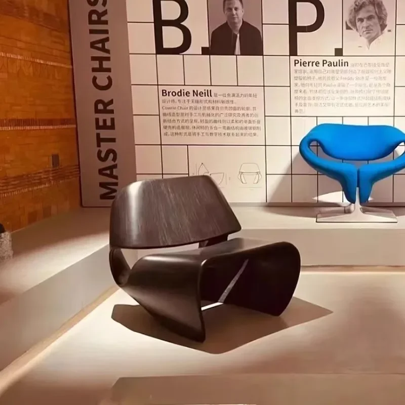 

Роскошный скандинавский акцент, уникальный комод для макияжа, украшение для салона, стулья для гостиной, белые кремовые стулья, большая мебель для дома Poltrona