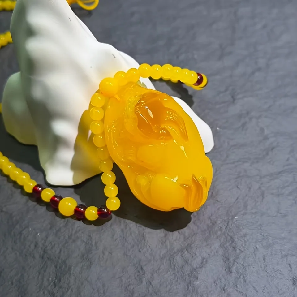 Baltic Chicken Oil Yellow Beeswax Pretty Lucky Pixiu Pendant Necklace Couple