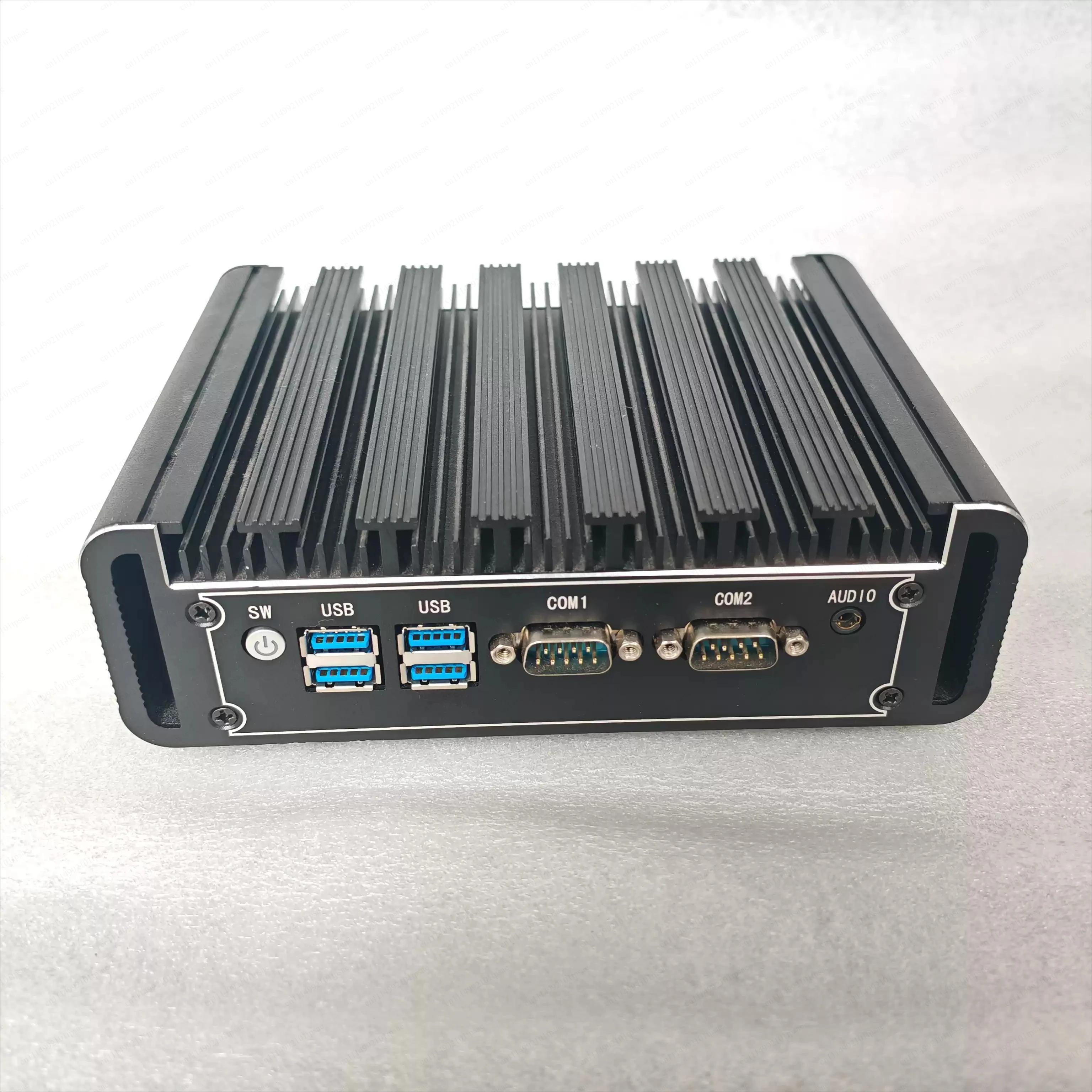 Household Fanless Mini PC Int el Co re i7 5500U Support Windows WiFi Gigabit Ethernet