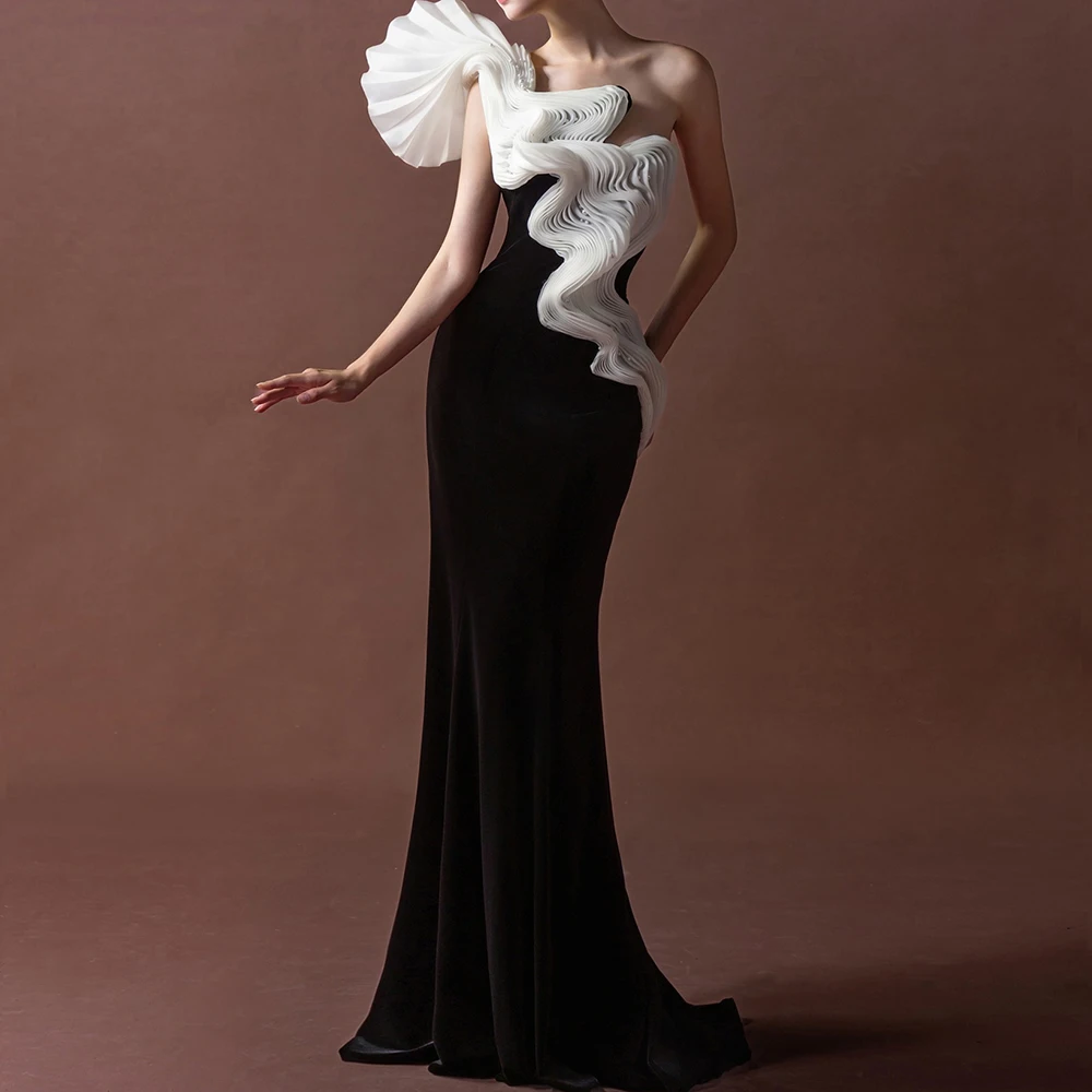 

Customized Mermaid Evening Dresses Floor-length One-shoulder Sleeveless Prom Gown Simple Fashion Pleat Backless Party Gown
