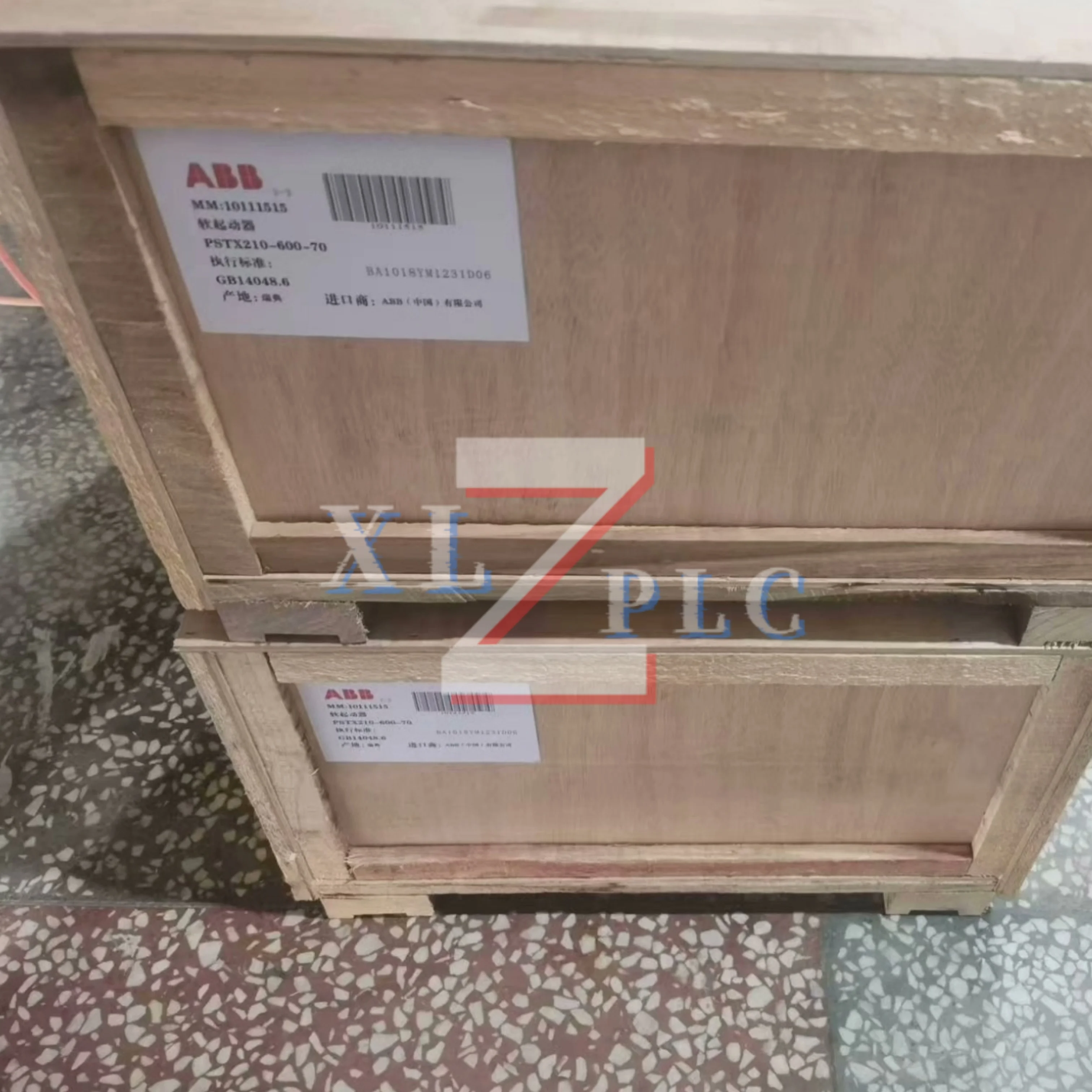 

New original PSTX210-600-70 PSTX250-600-70 PSTX300-600-70 PSTX370-600-70 soft starter