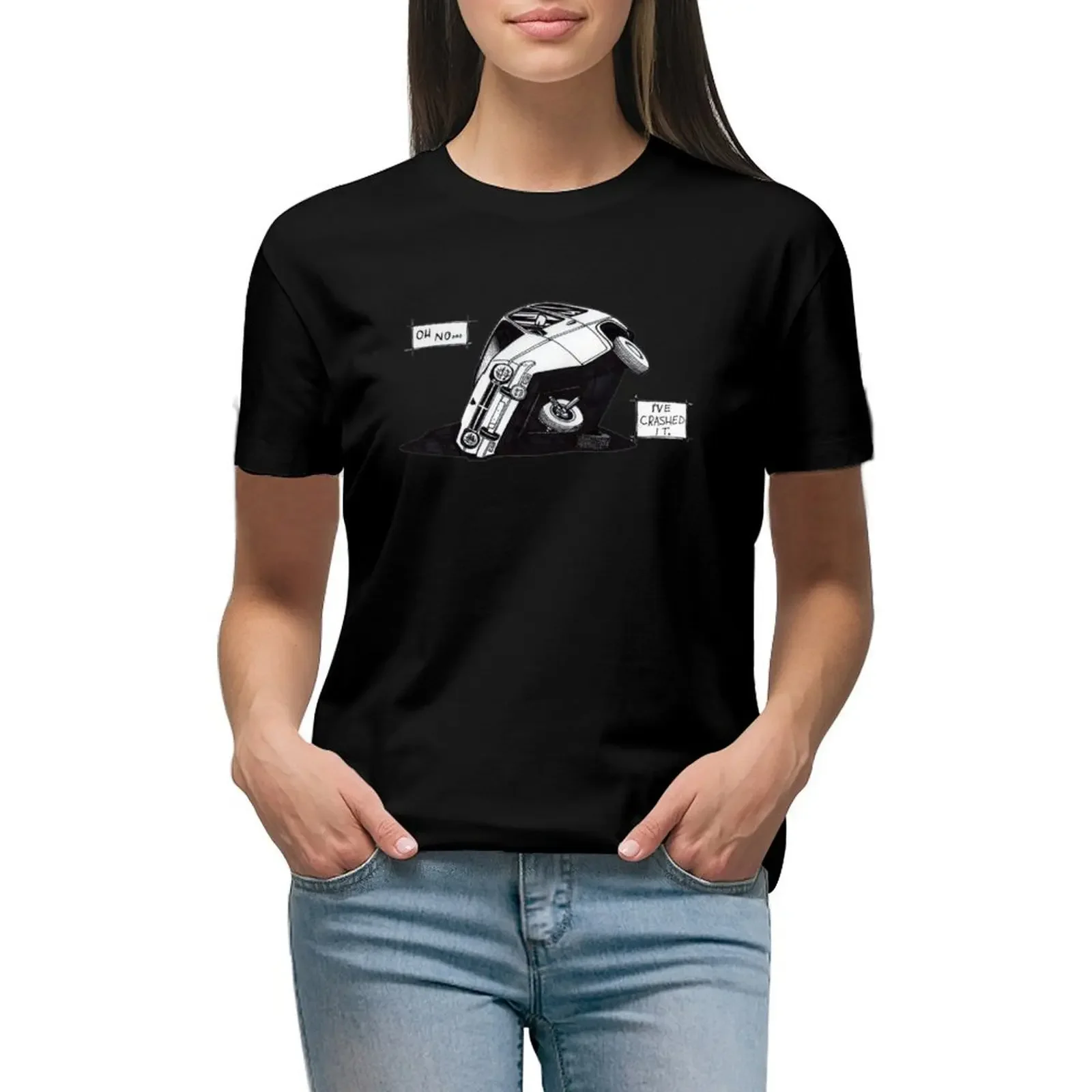 Reliant Robin in its natural habitat T-Shirt customizeds summer tops korean Women's clothes