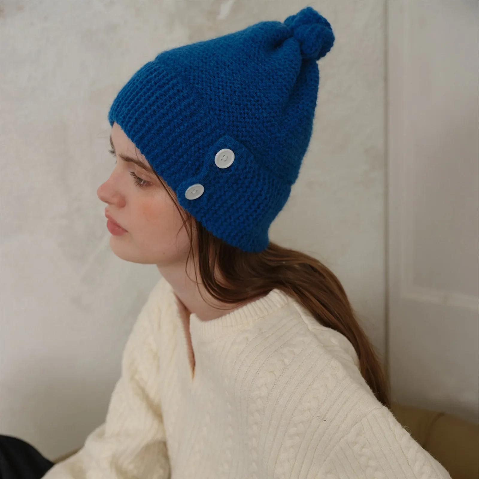 2024 New Winter Personalized Warm Klein Blue B with Comfortable Ear Protection Button Knitted Wool Cold Hat Women