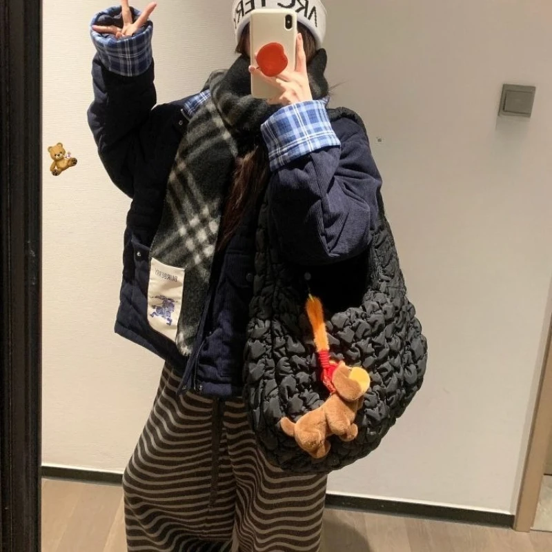 เสื้อแจ็คเก็ตผ้าฝ้ายบุนวมลายสก็อตสีน้ำเงินกรมท่าสไตล์เรโทรสำหรับผู้หญิง ใส่สบายในฤดูหนาว ทรงหลวม ขนาดเล็ก อุ่น