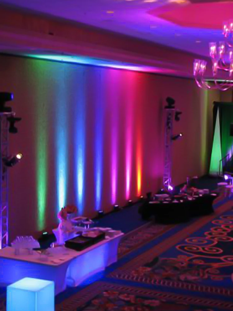 Hot Sale 6x18W Stage Lighting DMX512 Control Wireless Uplight LED RGBWA UV 6in1 Battery Par Light for Wedding Party