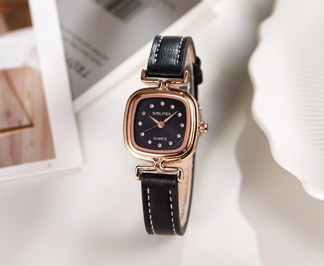 New 2024 Women\'s Popular Fashion Square Breathable Leather Strap Watch Diamond Casual Sports Watch In Stock