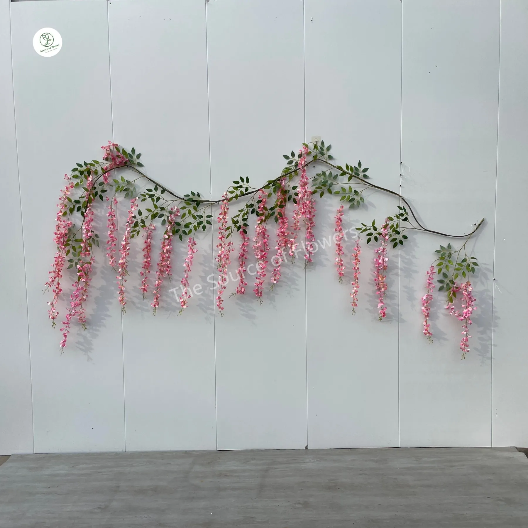 Wholesale  Wisteria Artificial Hanging Vine Reusable Wedding Decoration Factory Supply Plastic Flowers