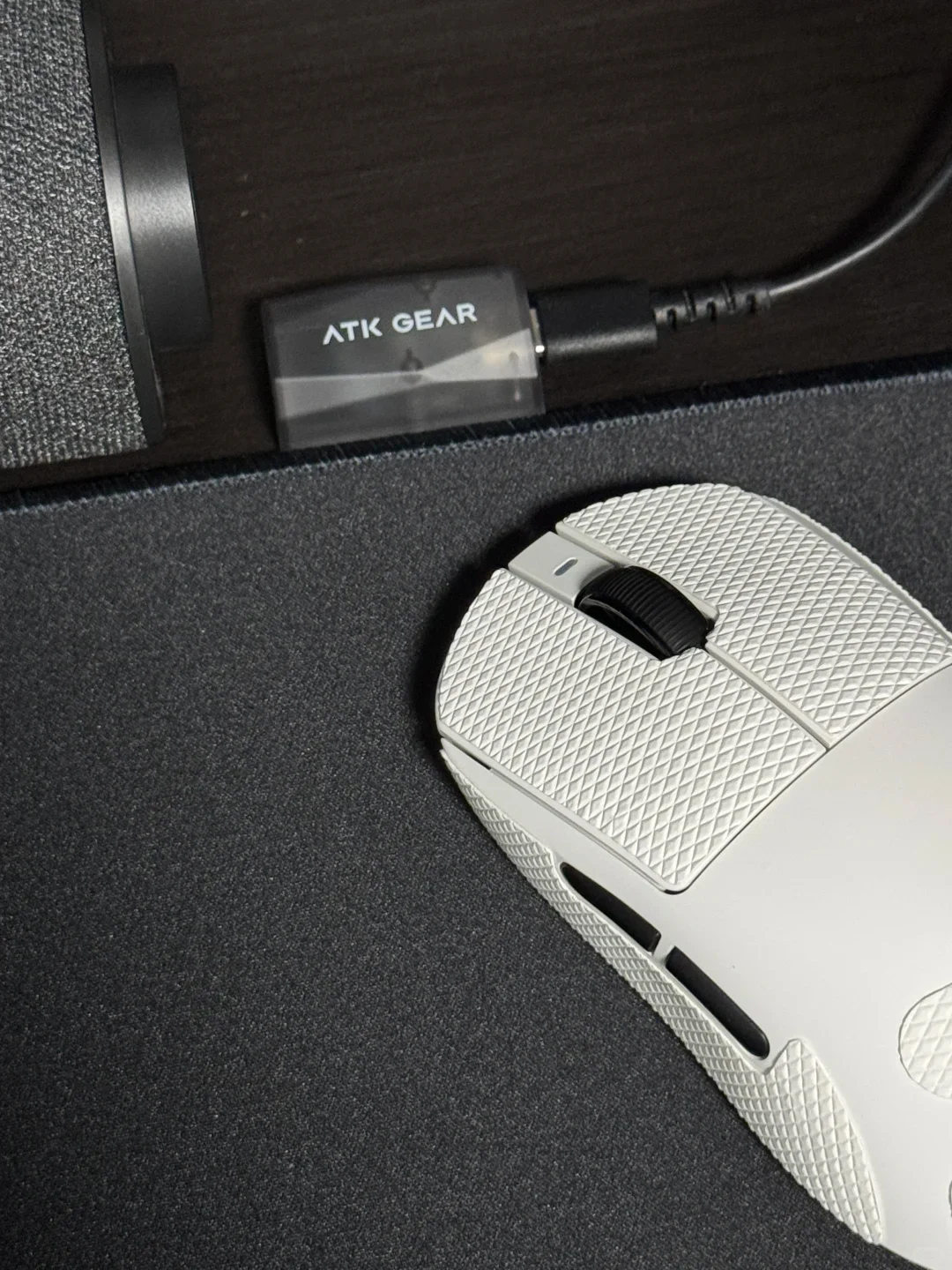 

New ATK Dragonfly A9 Ultimate E-sport Mouse Lightweight 8000Hz Ergonomic PAW3950 Wireless Nano Coating Nordic 54L15 Gaming