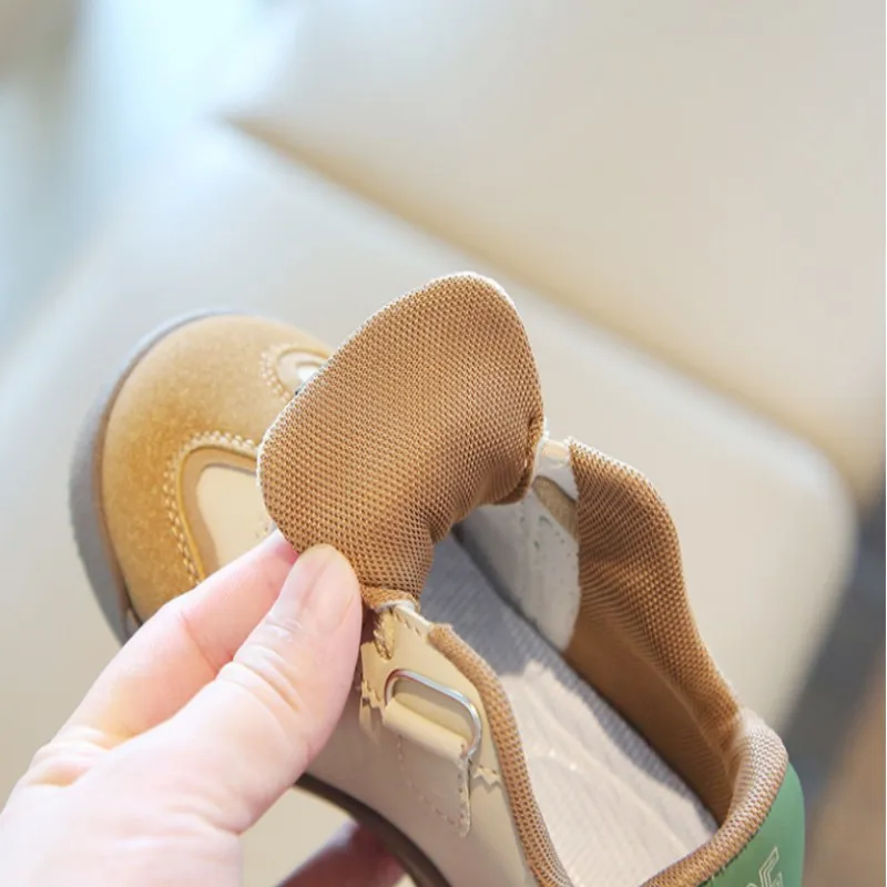 Chaussures Forrest Gump pour enfants 2025 printemps automne chaussures de sport pour garçons chaussures de planche décontractées chaussures d'entraînement pour bébé à semelles souples pour filles