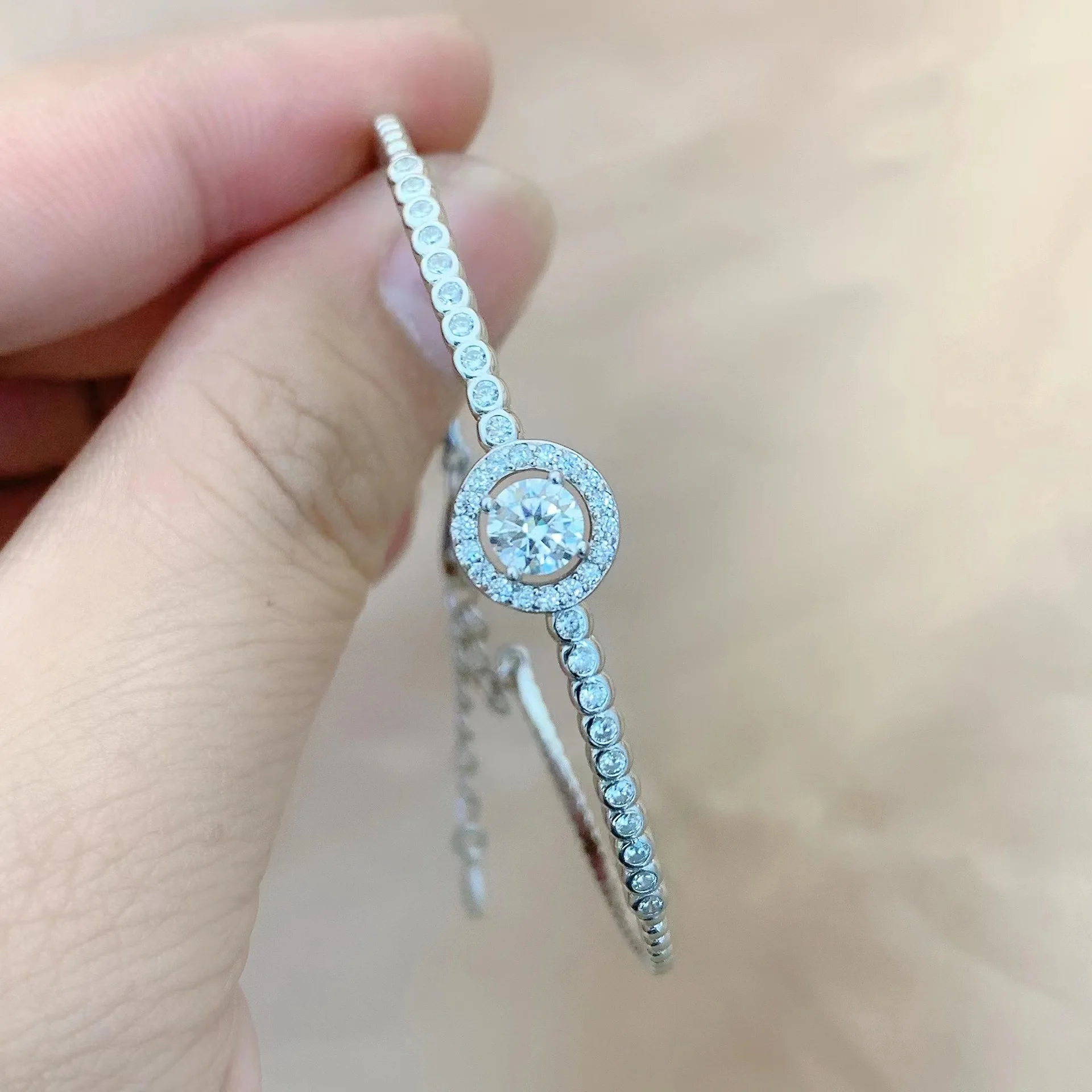 

Real 925 Sterling Silver Round Bracelet Women 0.5 Carat D Color Moissanite Charm Bracelets Casual Sporty Anniversary Gift