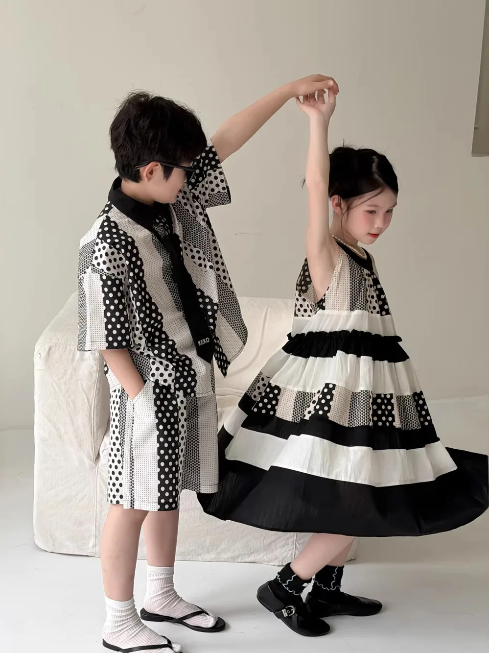 子供用お揃い衣装セット-夏-韓国風-男の子-女の子-ショートパンツ-ノースリーブ-コットン-ツーピーススーツ-スポーツやアウトドア用