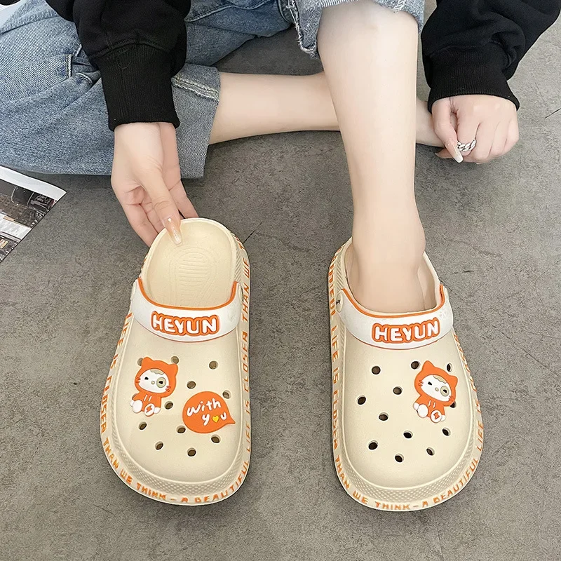 

Korean Style Thick-soled Nurse Bag Half Slippers for Women, Perfect for Summer
