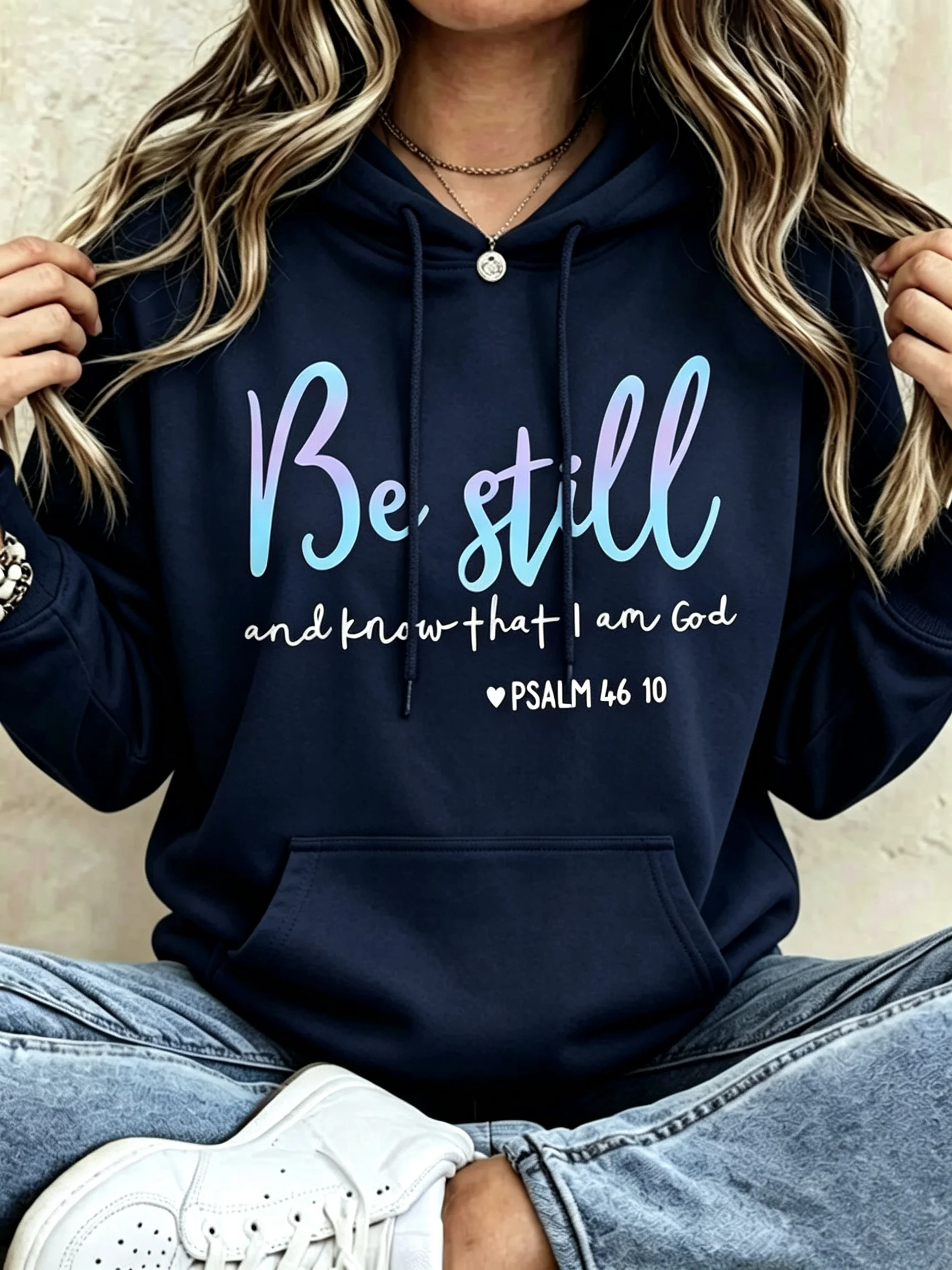 Silent and revealing that I am a god. Women's sweatshirt. Silent knowledge. Long-sleeved hooded casual style hoodies women