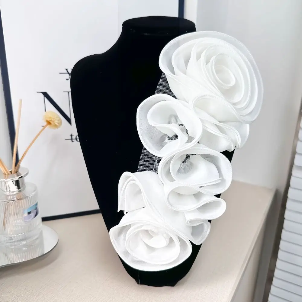 

Новое 3D цветочное украшение, сделай сам, швейная аппликация, сложенная цветочная нашивка ручной работы, аксессуары для платья с цветами на груди