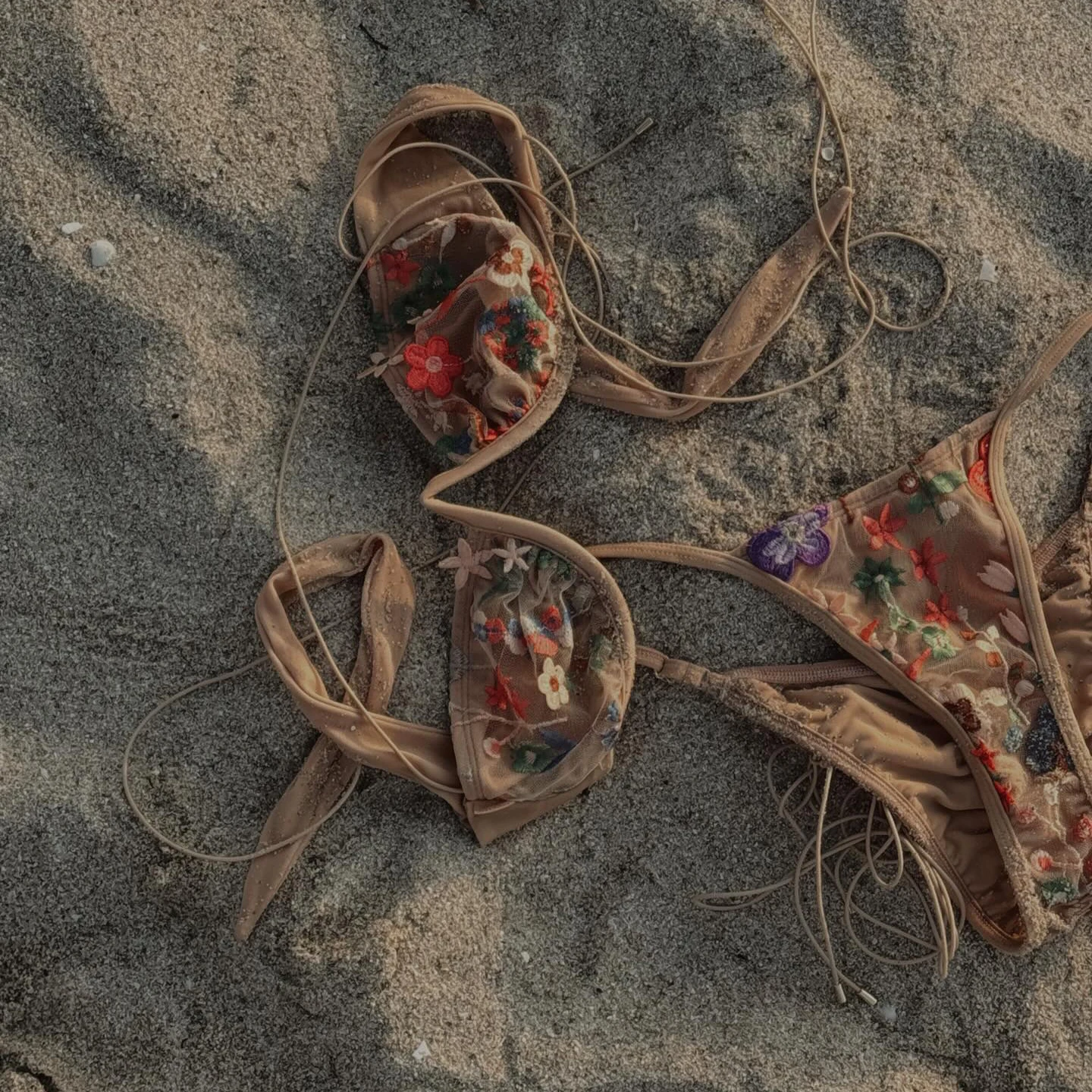 

Pink Lace Bikini Set 2025 Sexy Women Swimsuit Push Up Swimwear Female Bandeau Biquini Halter Bathing Suit Bodysuit Beachwear