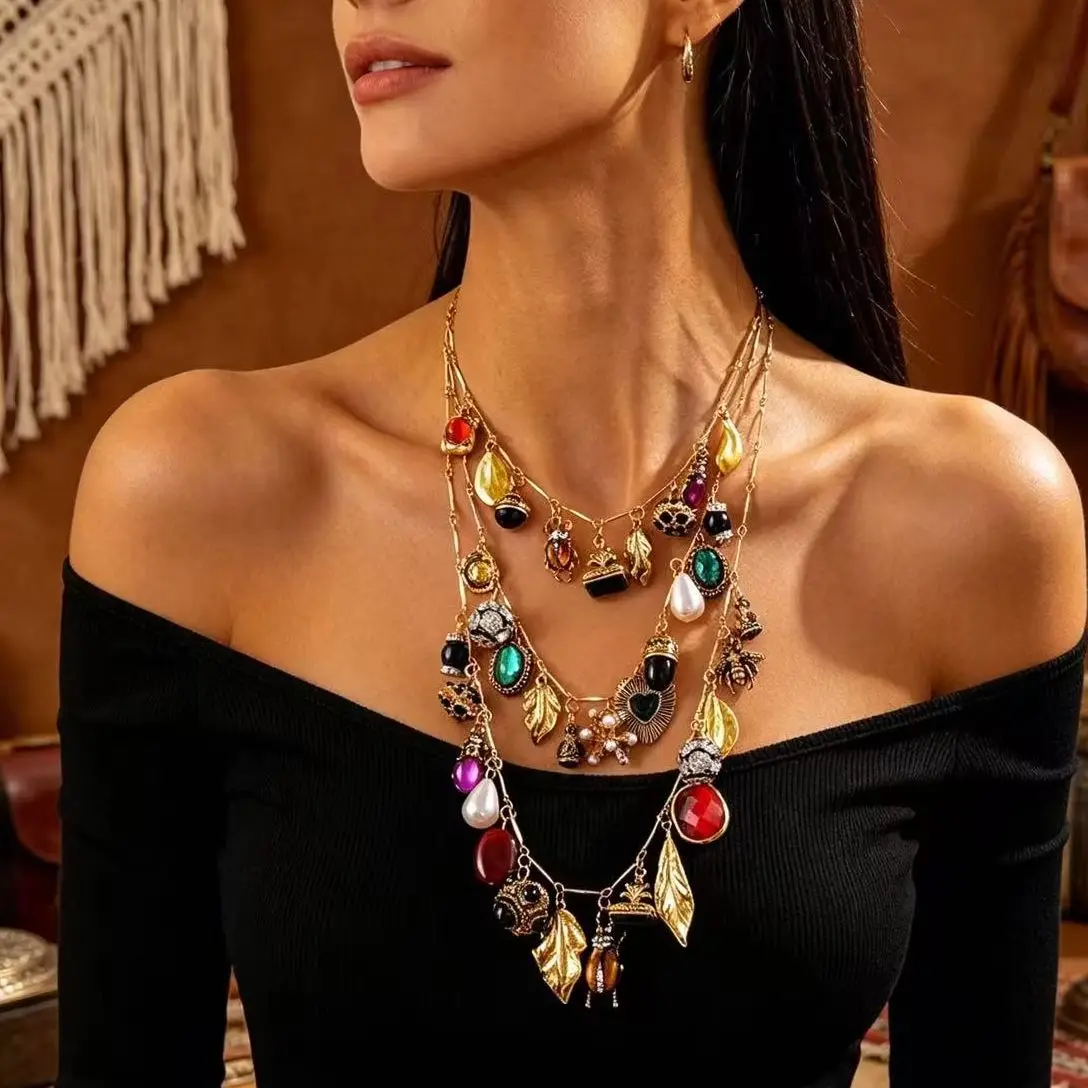 2025 Multi-layer Woven Heart-shaped Leaf Insect Flower Pendant Necklace