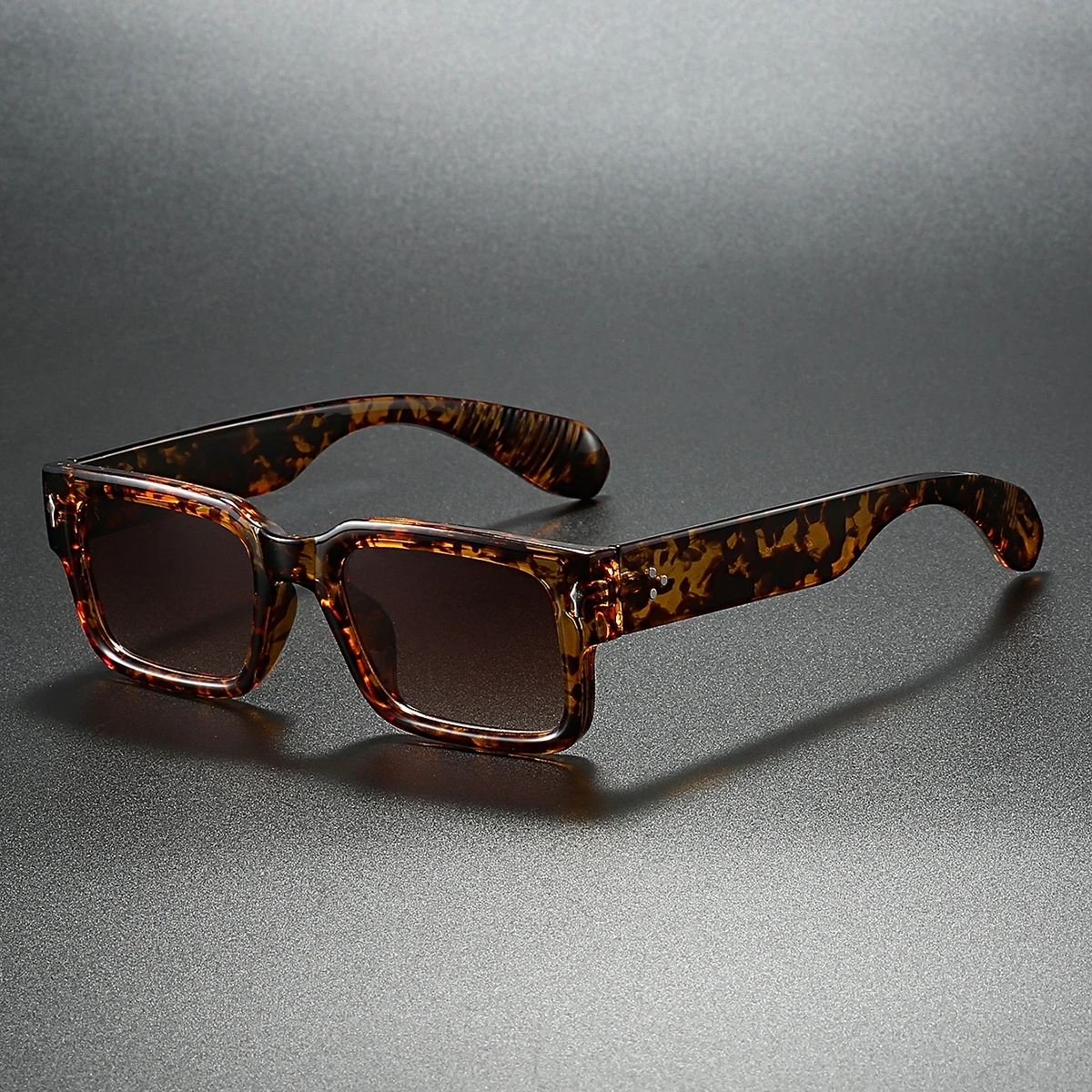 KAMMPT Vintage Square Sunglasses Men Fashion Gradient Outdoor Shades Women Stylish Candy Color Rim Beach Vacation Sun Glasses