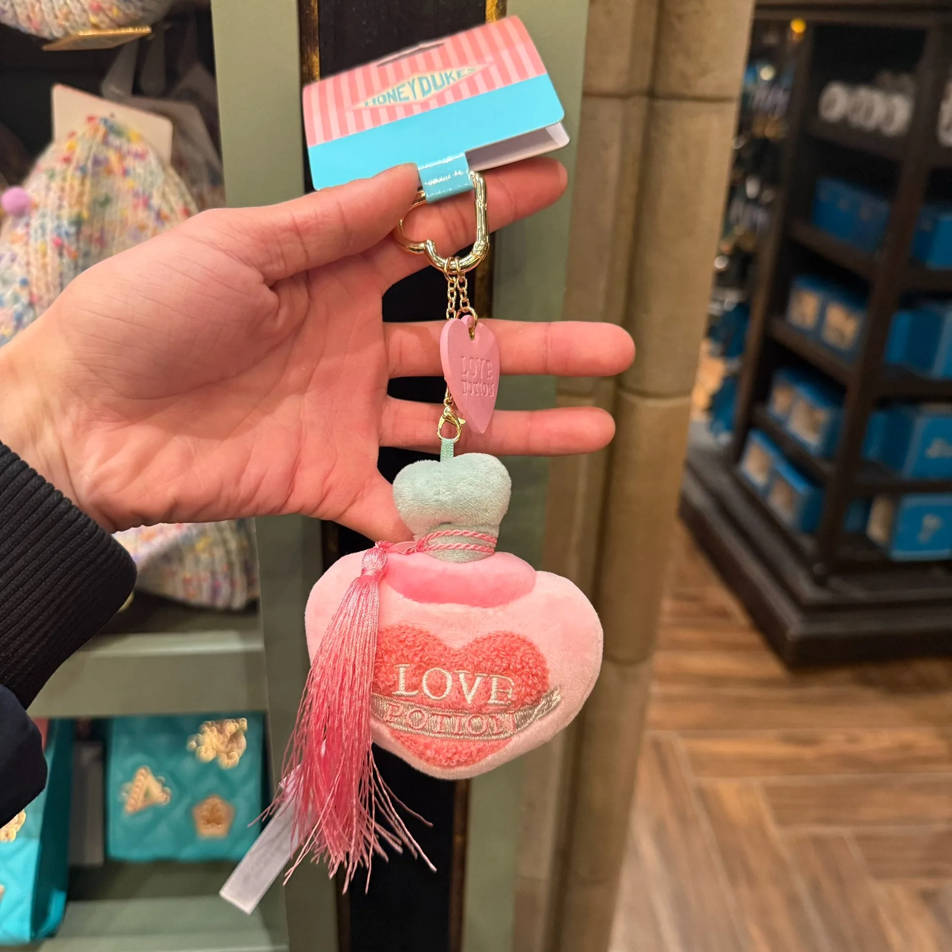 Universal Studios 13cm Honeydukes Love Potion Pink Heart-shaped Plush Keychain & Backpack Hanging Ornament Valentine's Gift