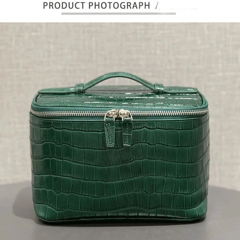 

Luxury Makeup Bag Genuine Leather Firstlayer Cowhide Travel Portable Wash Bag Highend Large Capacity Practical Storage Bag