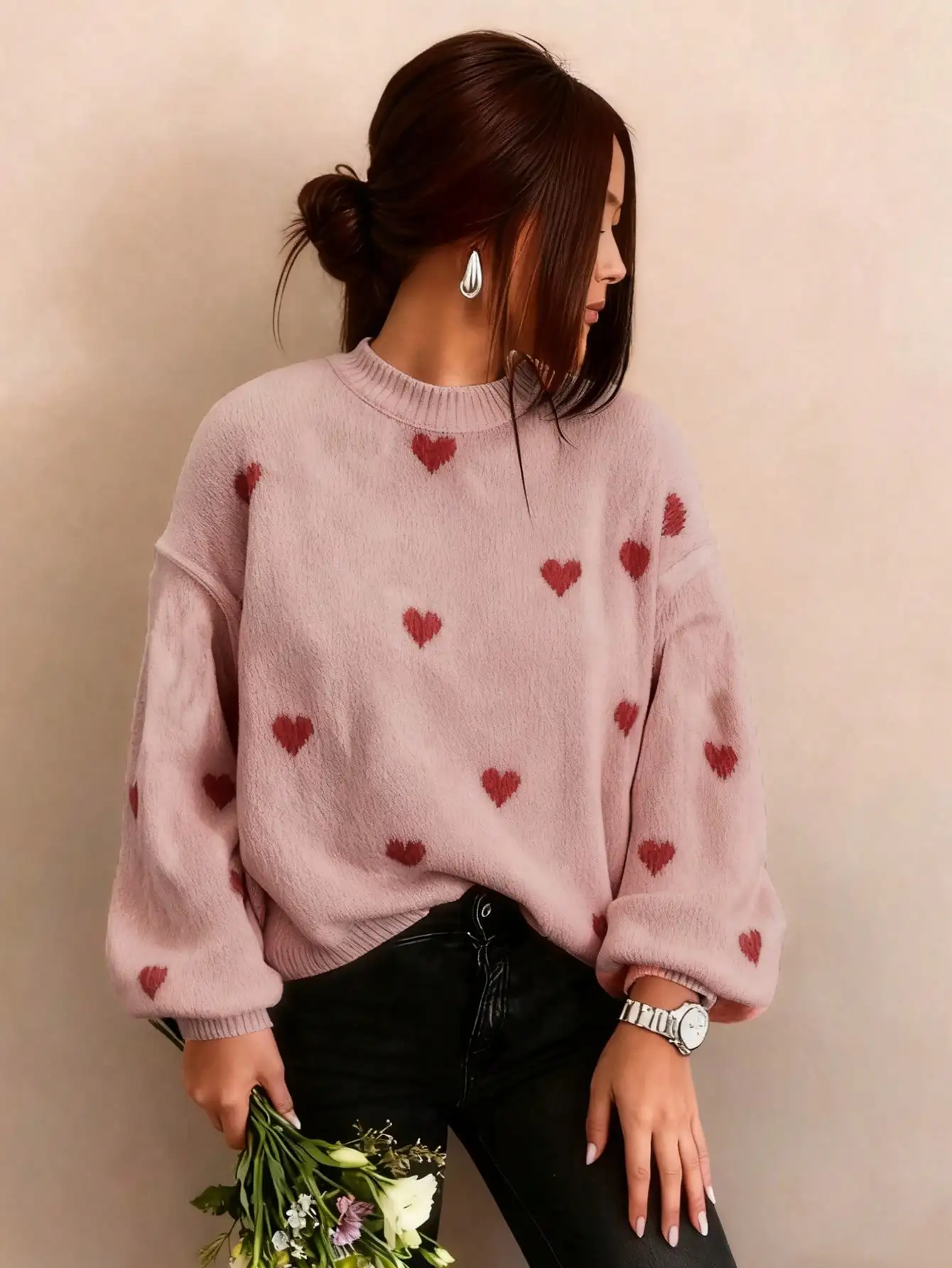 

Women's Loose Pink Heart Pattern Knit Sweater With Round Neck Long Sleeves Casual Autumn Winter