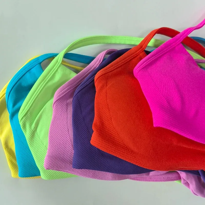 المرأة سلس عالية تمتد Strappy الرسن الجنس الرياضة الصدرية مجموعة تي شيرتات قصيرة للأطفال تنفس الصالة الرياضية تجريب اليوغا ملابس نشطة تأثير الزي