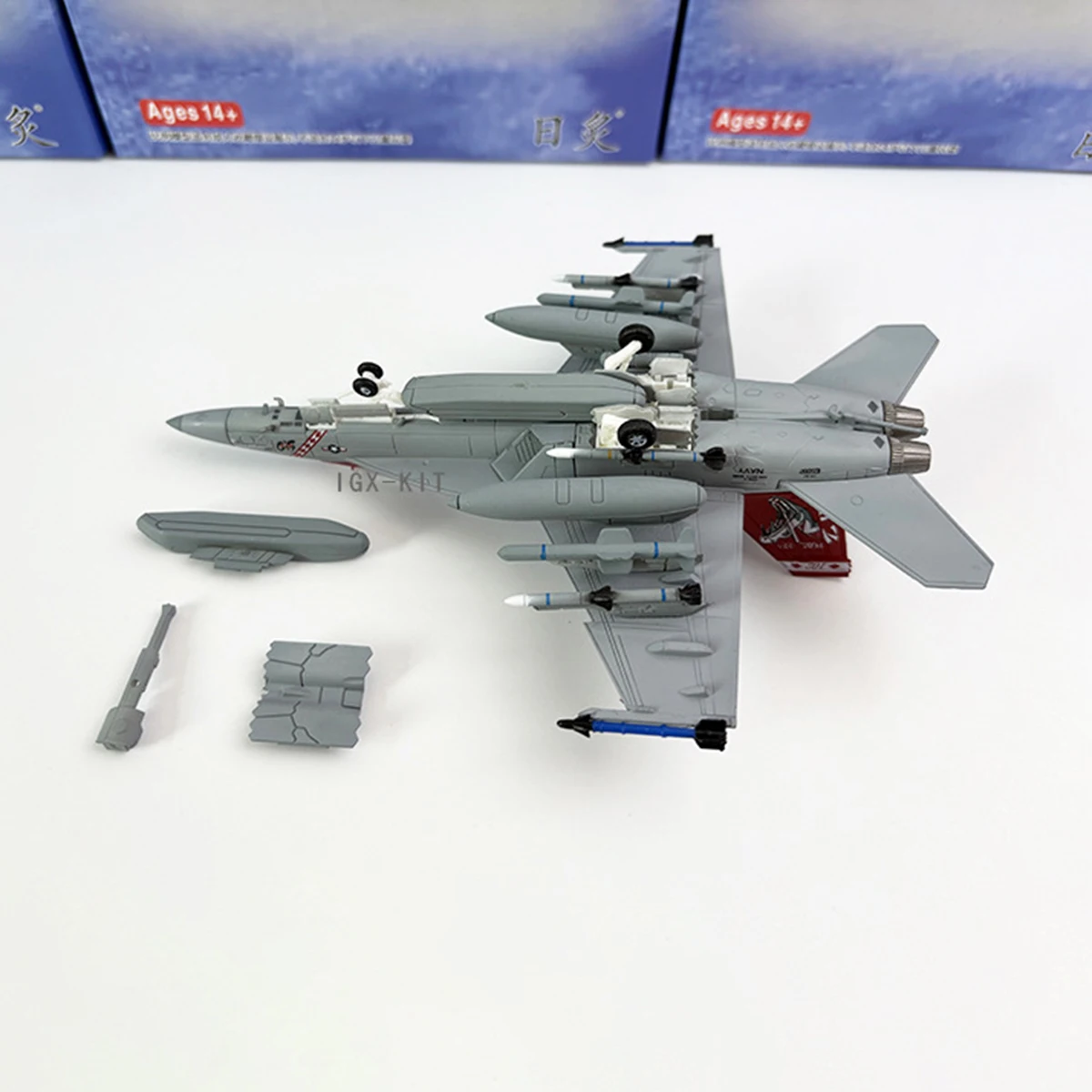 Diecast Metal 1:100 Scale F/A-18 Rattlesnake Squadron Fighter Aircraft USAF Aircraft Model Toy Desktop Ornament Collection Gifts