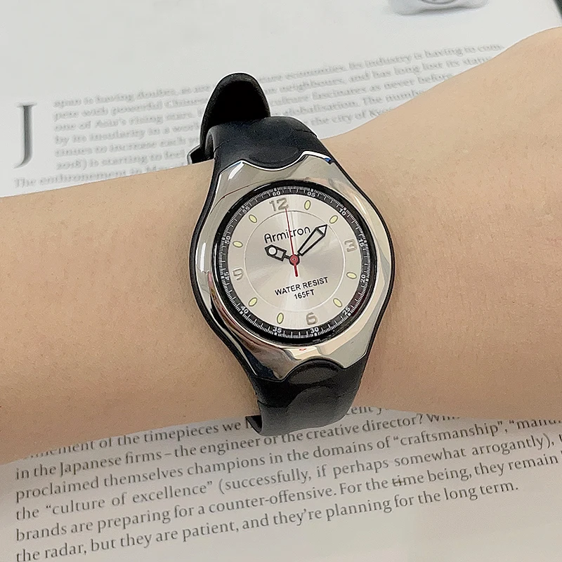 XONIX New Fashion Sport Watches Quartz Analog Waterproof 50m  Women Girls Student Swim Wristwatch XQ