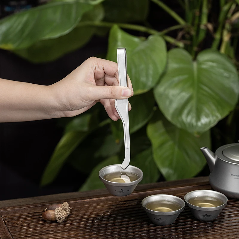 

Boundless Voyage Titanium Tea Clip, Multipurpose Anti-scalding Teacup Clip,Kitchen Food Buffet Salad Steak BBQ Tong Tweezers