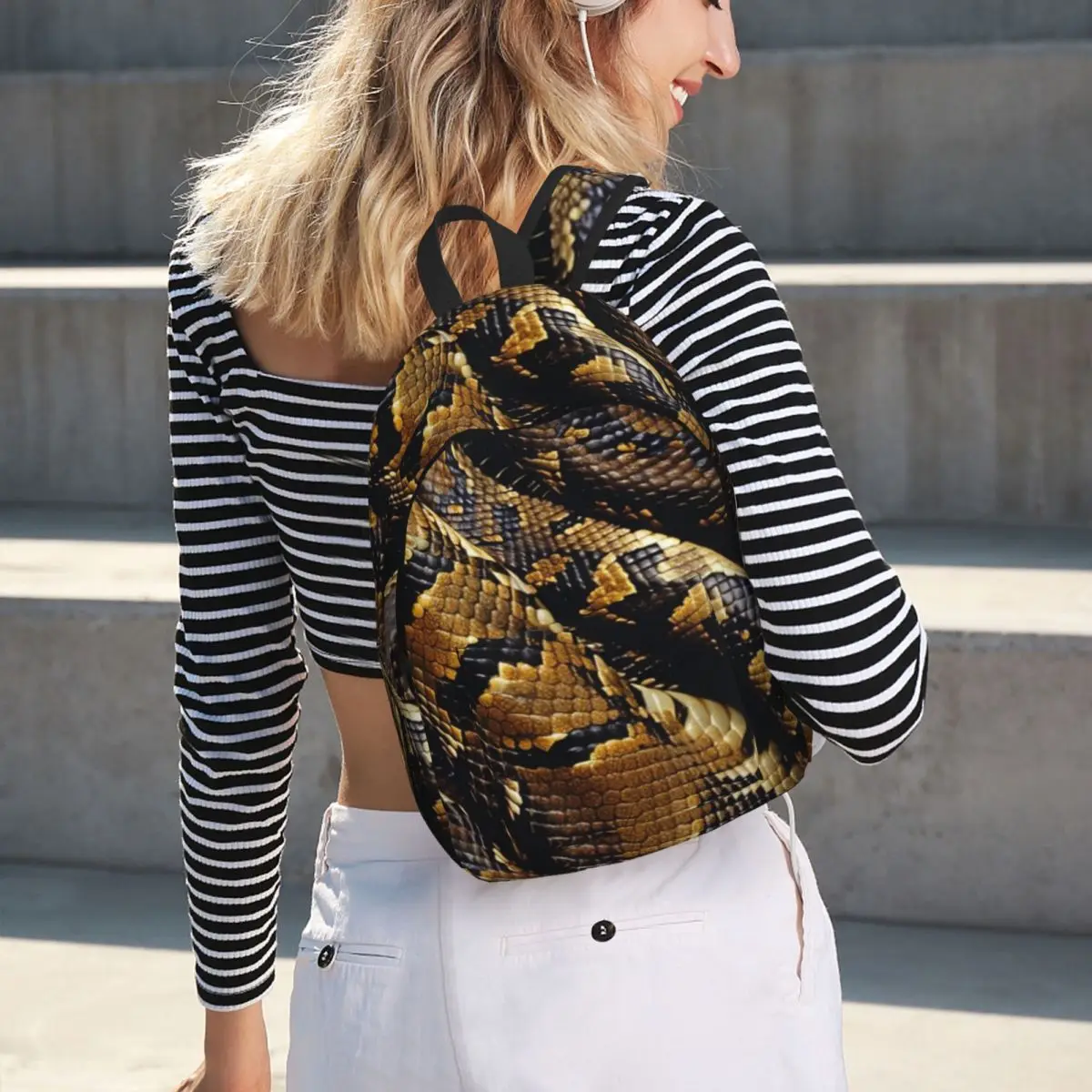 

Snakes On A Train Student Backpack School Bag Hiking Travel Daypack for Boys Girls Bookbag Shoulder Bags