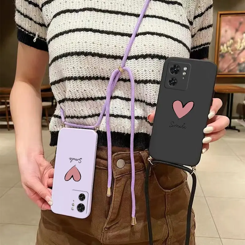 Etui na telefon z silikonową smyczą EDGE40 Big Red Heart do Motorola Moto EDGE 40 30 20 40Neo E22 E22i E7Power E20 E13 E32 E6S E7 E7 e2