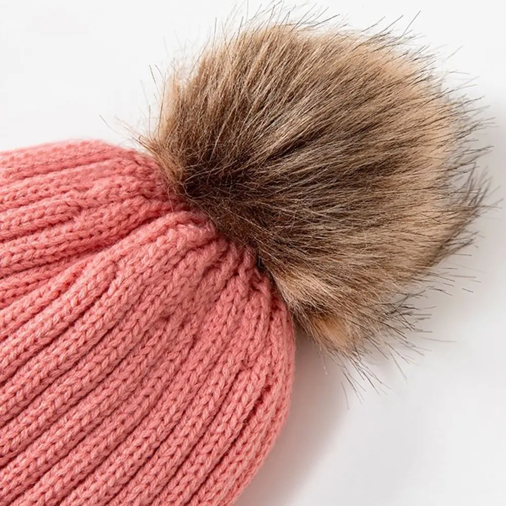 3Pcs/Set Set Topi, Syal, dan Sarung Tangan Musim Dingin Hangat Berlapis Anti Angin Set Beanie Rajut Syal Tebal Lembut Penghangat Leher untuk Pria Wanita