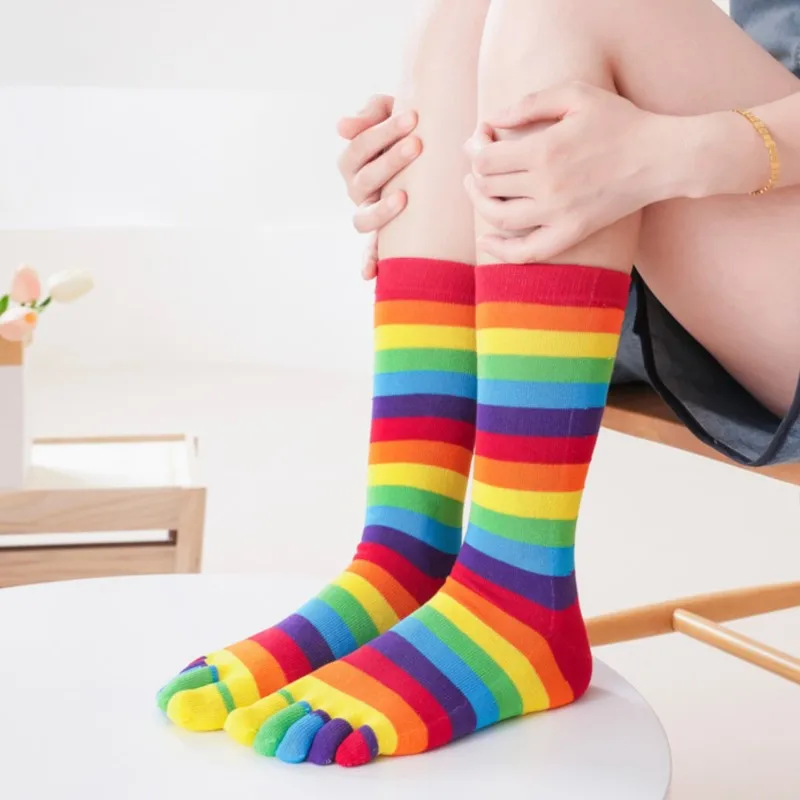 Women's Socks Rainbow Striped Five-finger Split Toe Cotton Mid-tube Socks Colorful Lines Simple Sports Funny Stockings Wholesale