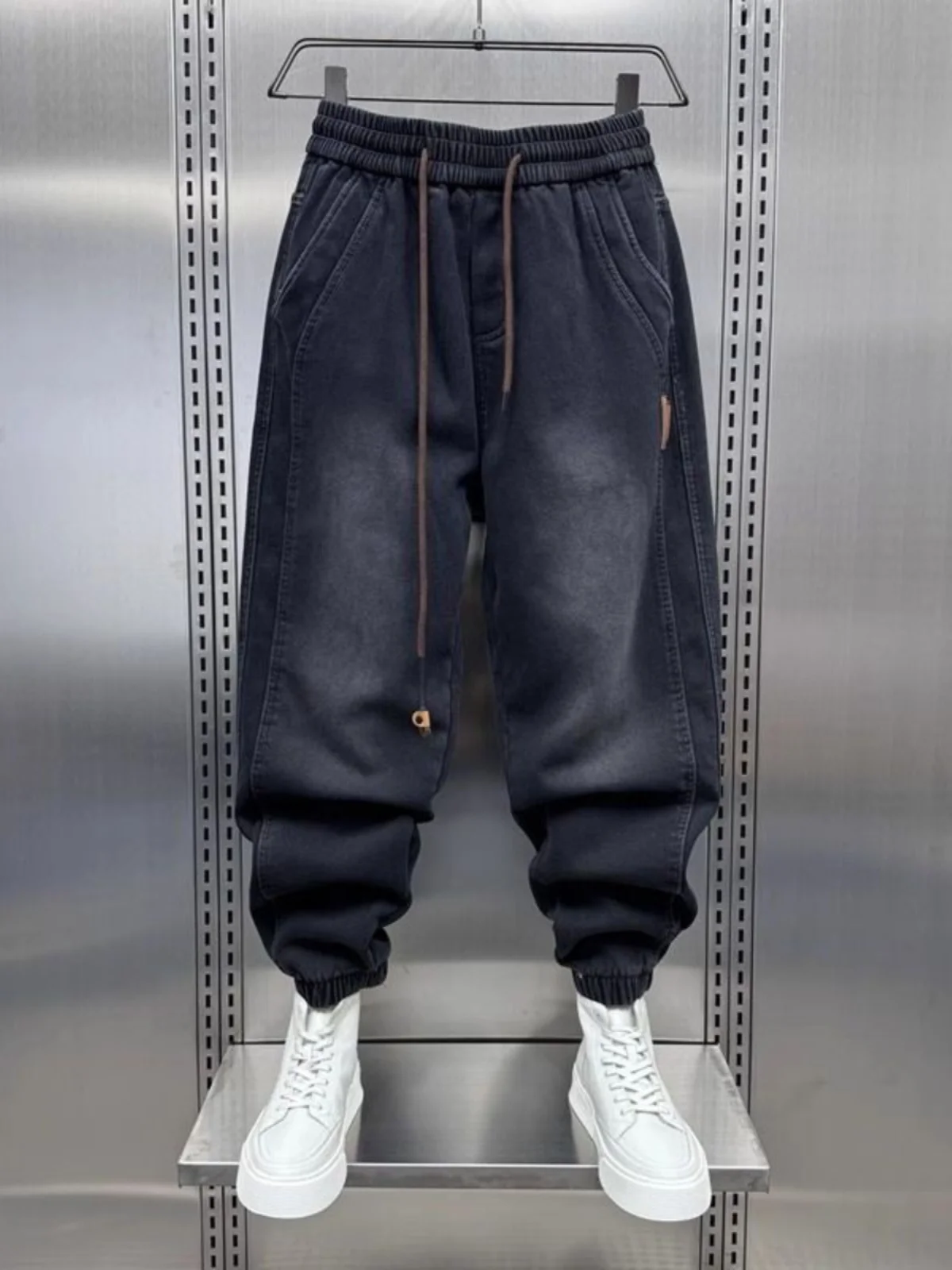 

Мужские свободные джинсы-харлан больших размеров, 300 Pou, в стиле ретро, с эффектом потертости, с отворотами, летние, свободные брюки-харлан из денима