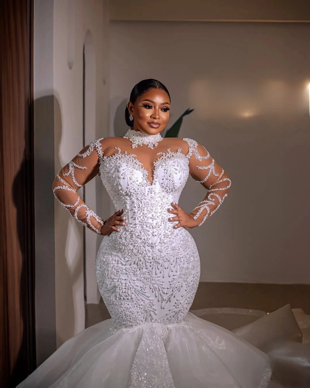 Customized High Collar Sparkly Pearls Beads Modest Wedding Dress Sweep Train  Robe De Marriage Africa Elegant Tiers  Bridal Gown