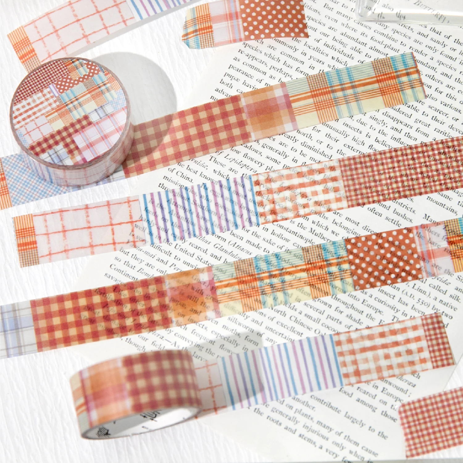 1 Roll Linen Plaid Theme Retro Washi Tape for DIY Journal, Photo Frame Collage Material, Scrapbook, Phone Case Decoration
