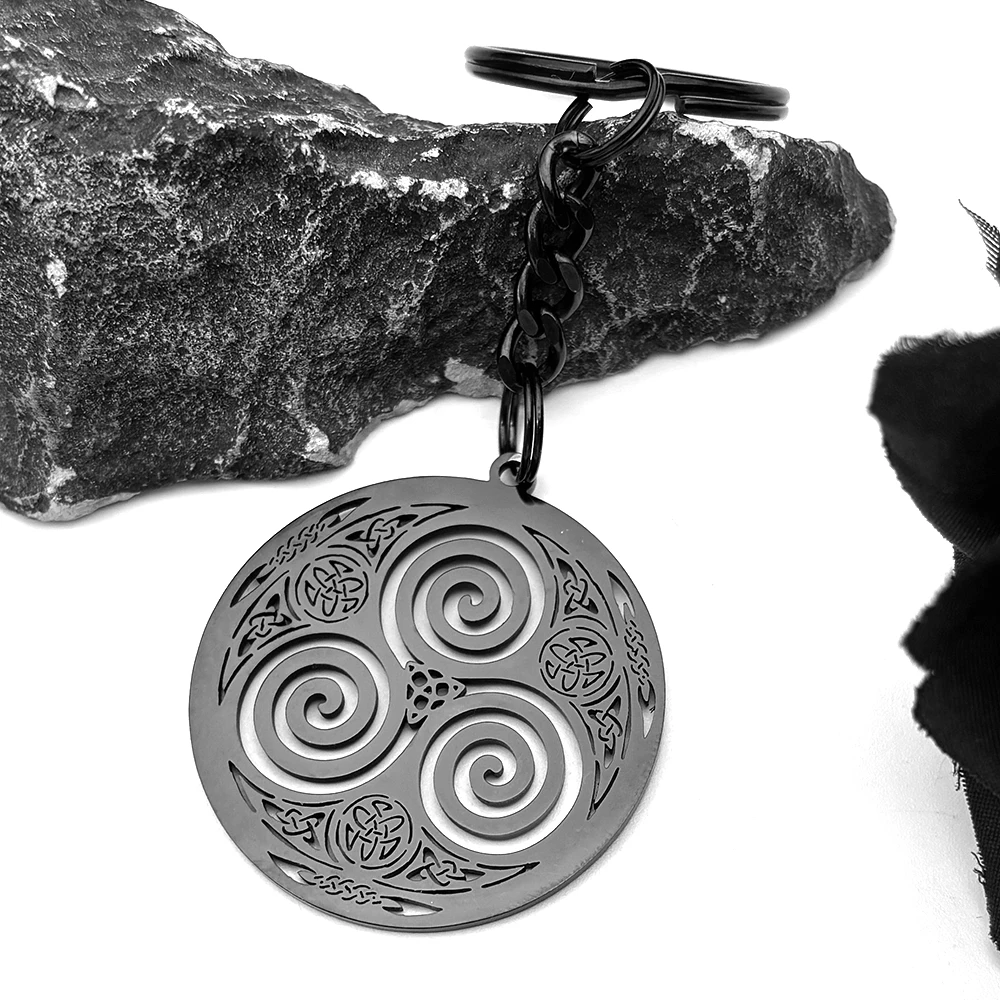 Stainless Steel Witchcraft Vortex Keyholder Silver Color Viking Triskelion Celtic Knot Spiral Triskele Keychain Jewelry