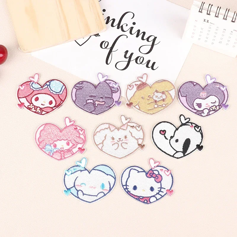 Anime Figure Embroidered Patches Cinnamoroll Kuromi Melody Pochacco Cartoon Kitty Hook and Loop Embroidered Cloth Sticker Sewing