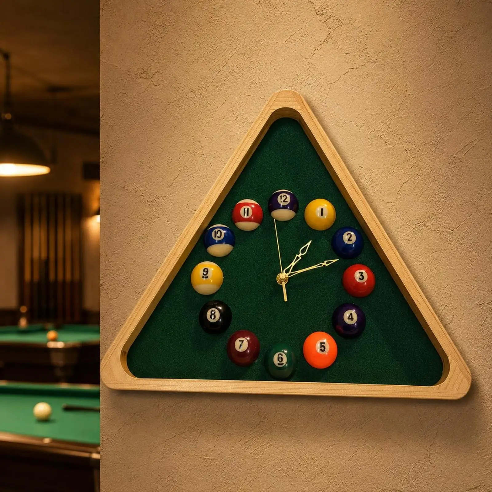 Billiards Clock Wall Clock Decorative Pool Ball Design Elegant Modern Wall Clock for Sports Area or Cafe