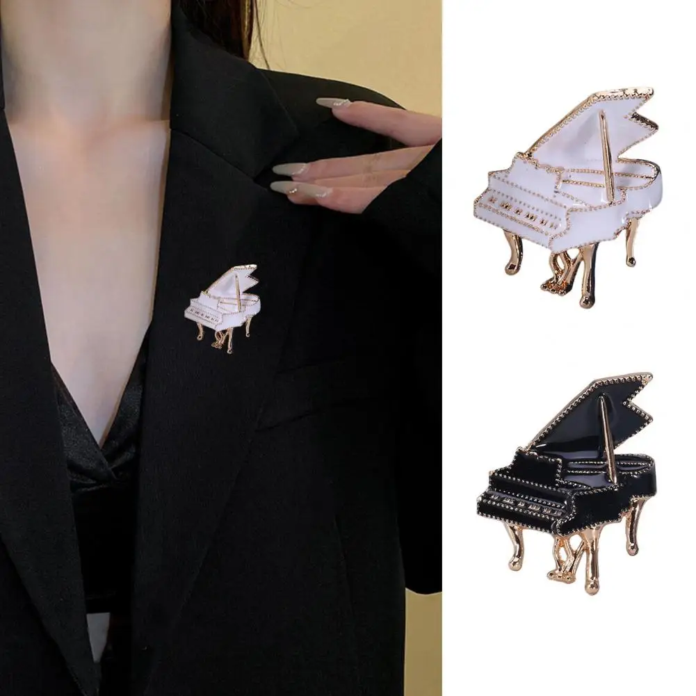 Shining Rhinestone Piano Shape Brooch Pin Musical Instrument Coat Badge Clothes Accessory