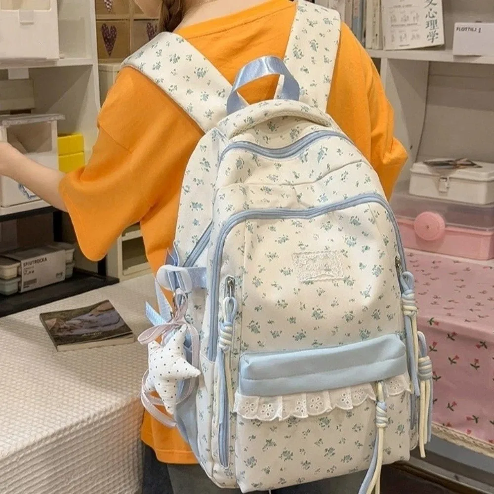 Casual Lace Decor Floral Print Backpack Large Capacity Ultra Lightweight Bookbag Star Pendant Fresh Aesthetic Daypack Teen Girls