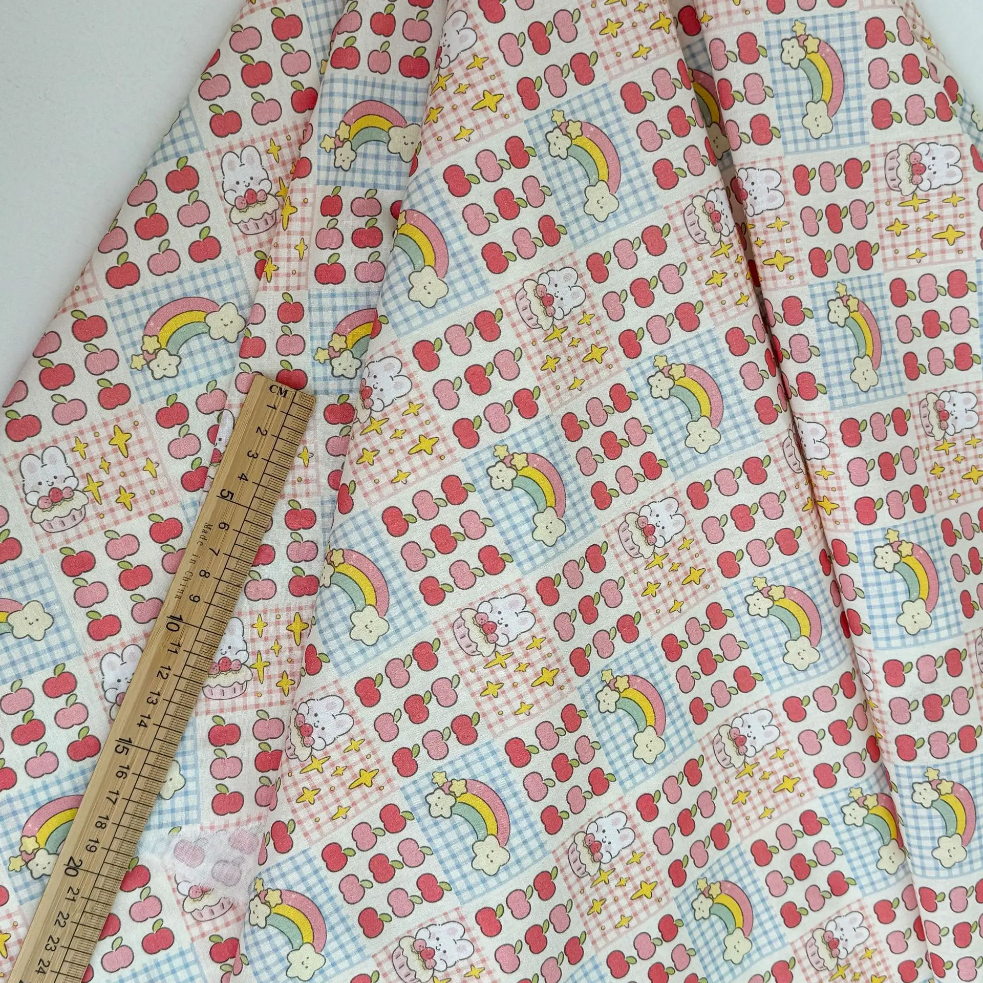 

Cute Cartoon Printed Cotton Fabric DIY Children's Wear Cloth Make Bedding Quilt Fabric for Girl Dress