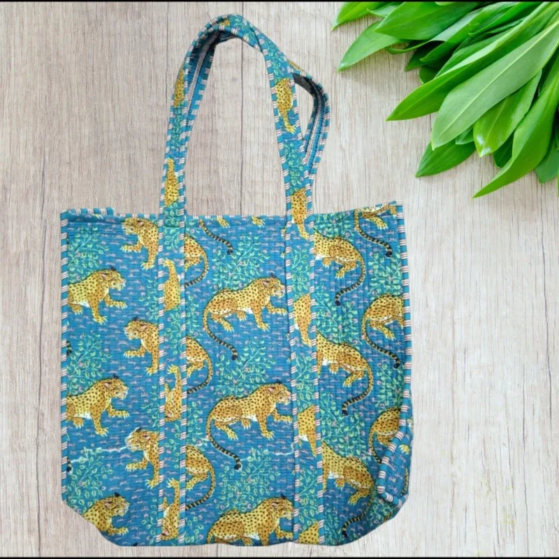 Indian Turquoise Tiger Printed Quilted Shoulder Bag Women's Beach Cotton Handbag