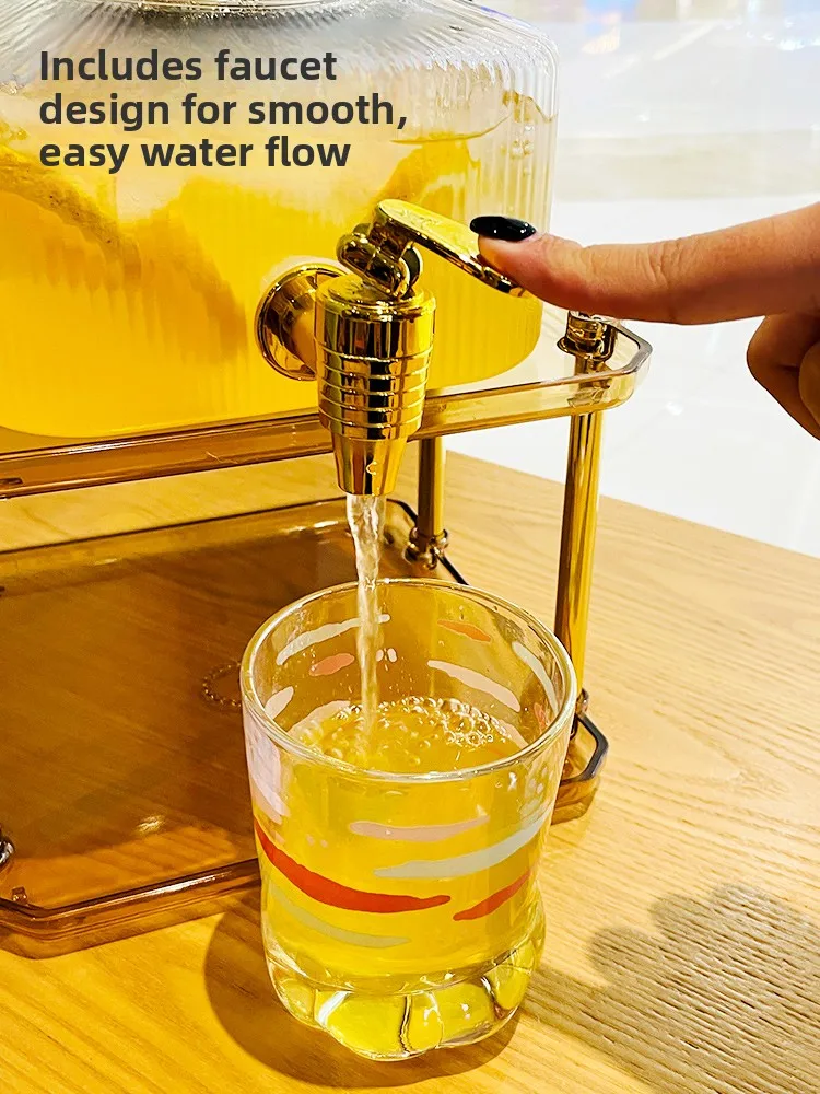 

Large Capaci 2.5L Heat Resistant Glass Bart's Tool Set with Tap Cold Water Pot Square ape Nordic Sle Home Use