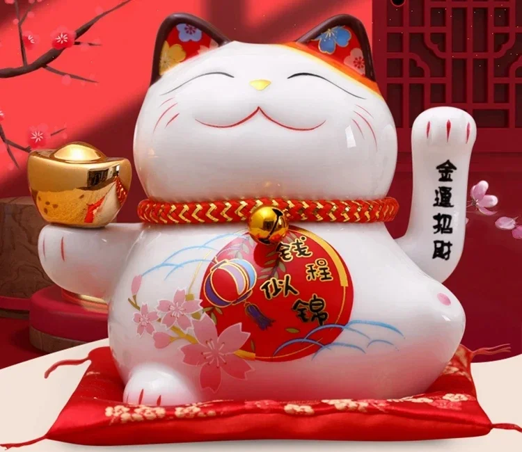 Maneki Neko الذي يعمل بالبطارية من السيراميك مقاس 5 بوصات مع يد ملوحة - ديكور منزلي Lucky Cat وهدية مثالية (رمز فورتشن)