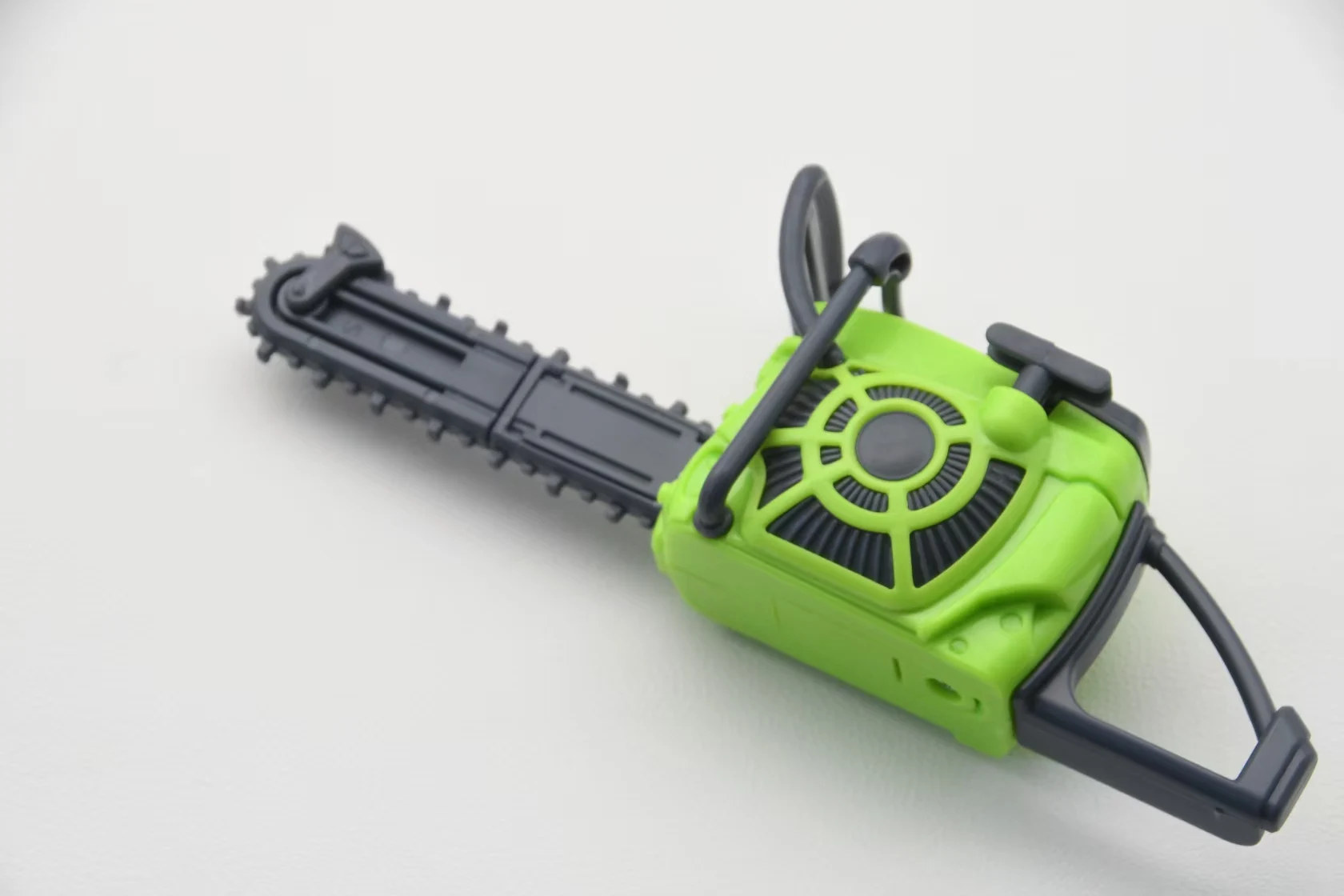 Yell World Juguetes cápsula: miniaturas creativas para jardín - imagen 4