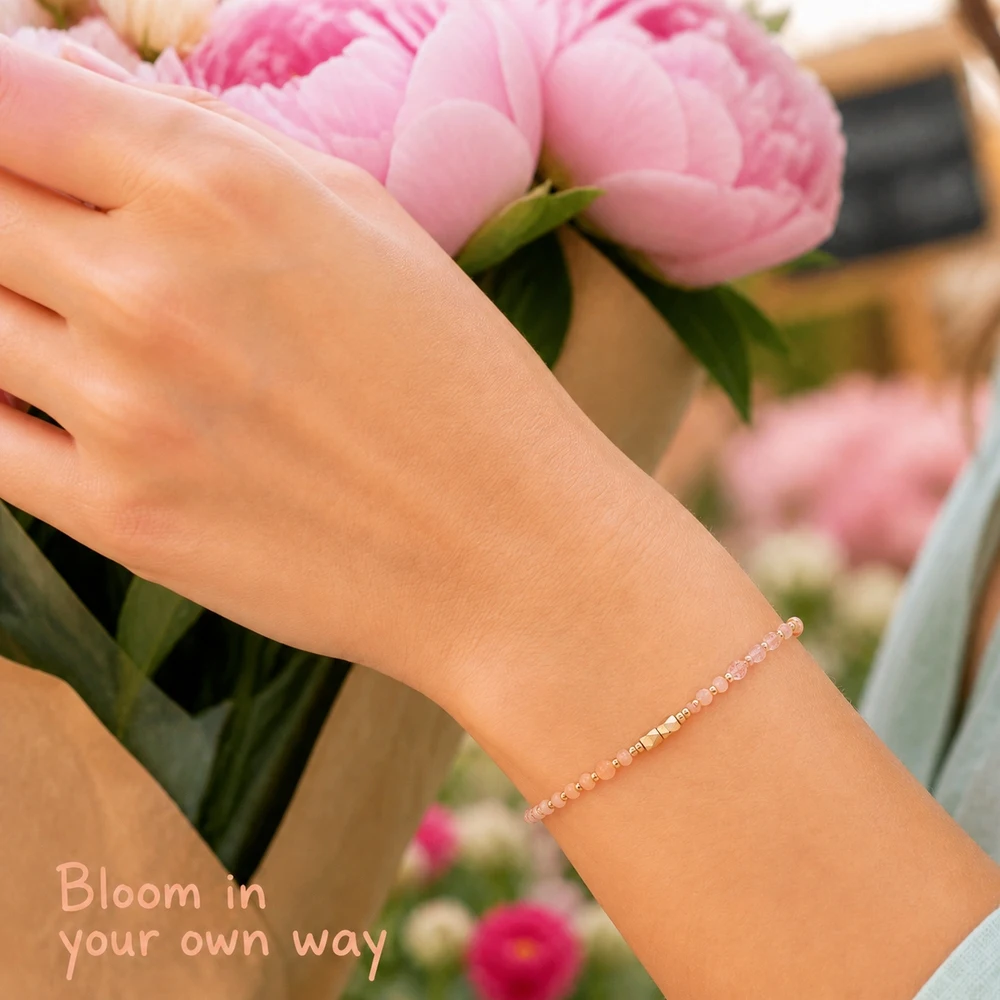 1pc Women's Bohemian Pink Glass Bead Strand Bracelet with Geometric Copper Beads Adjustable Lace-Up Closure 28cm