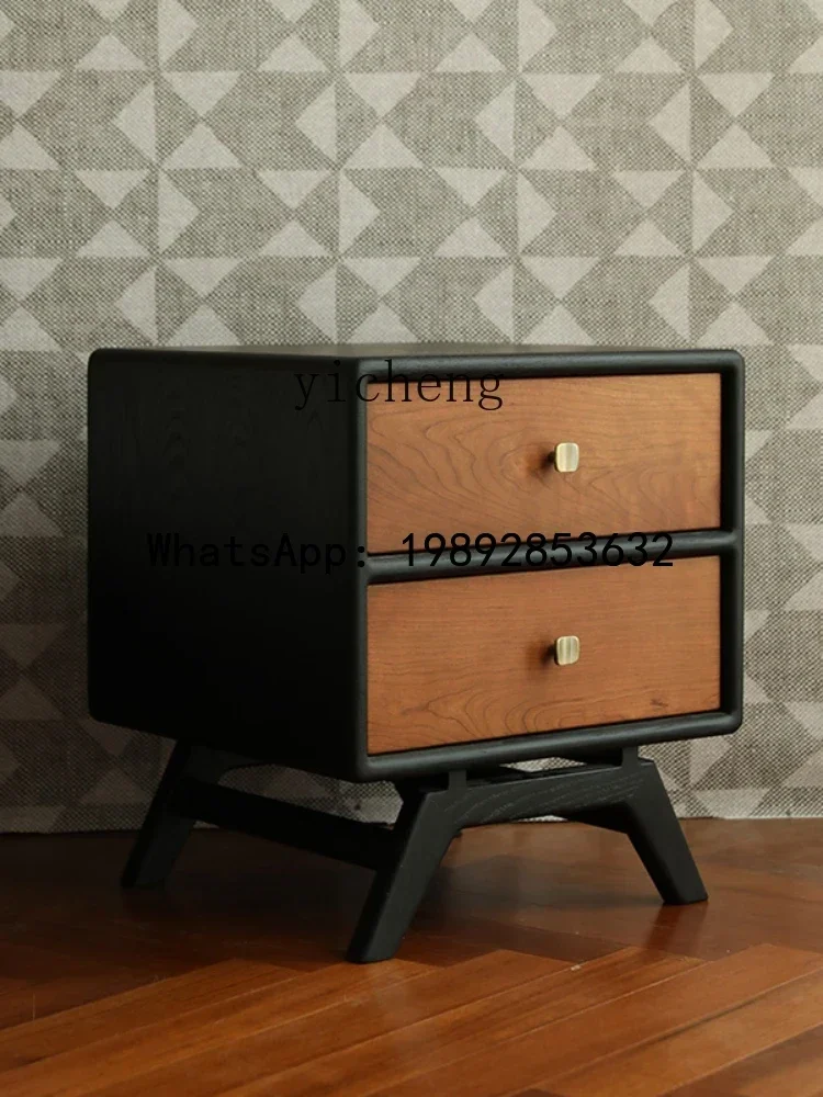 H2 Retro Matte Black Solid Wood Bedside Cabinet Bedside Storage Cabinet Simple Color Collision Design
